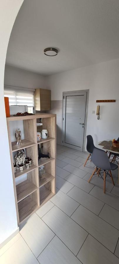 פיילה Lovely 1Betroom Apartment Near The Beach מראה חיצוני תמונה
